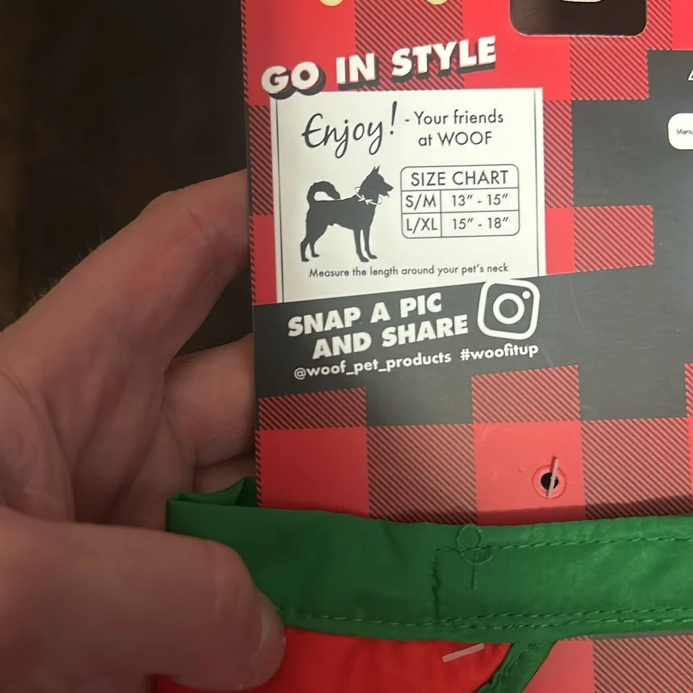 WOOF CHRISTMAS HOLIDAY DOG TOY/BANDANA SET: NEW WITH TAGS: SIZE S/M